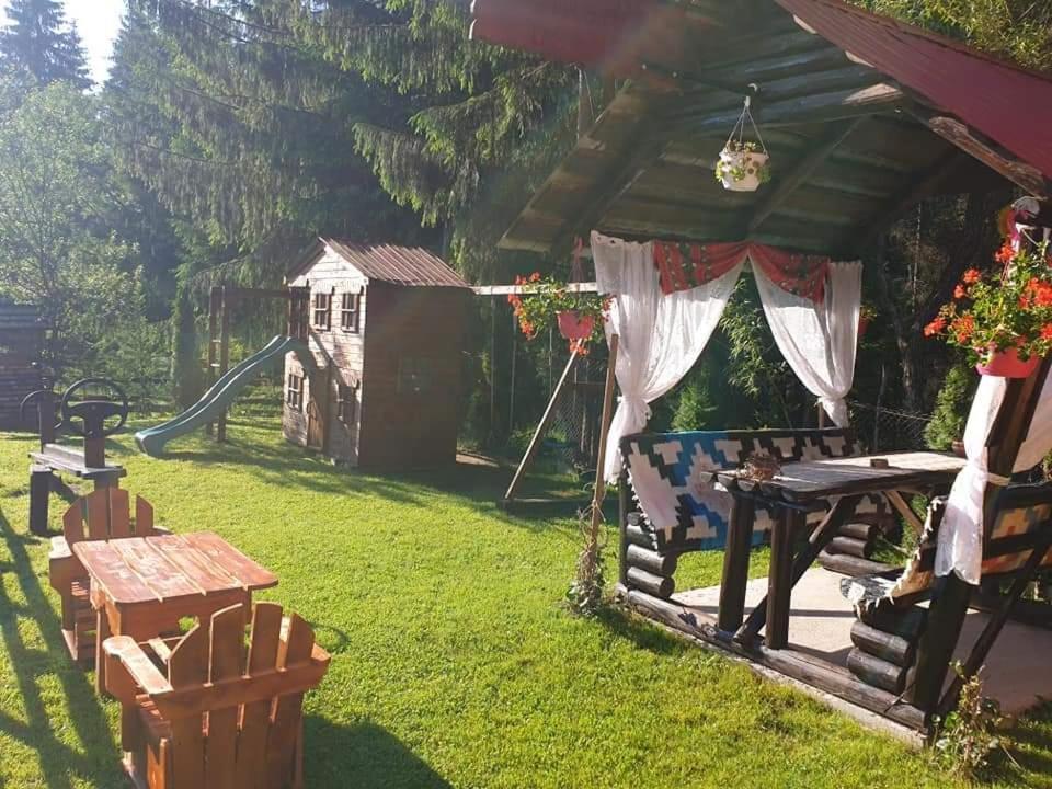 Pensiunea Gianina Lepus Kültér fotó